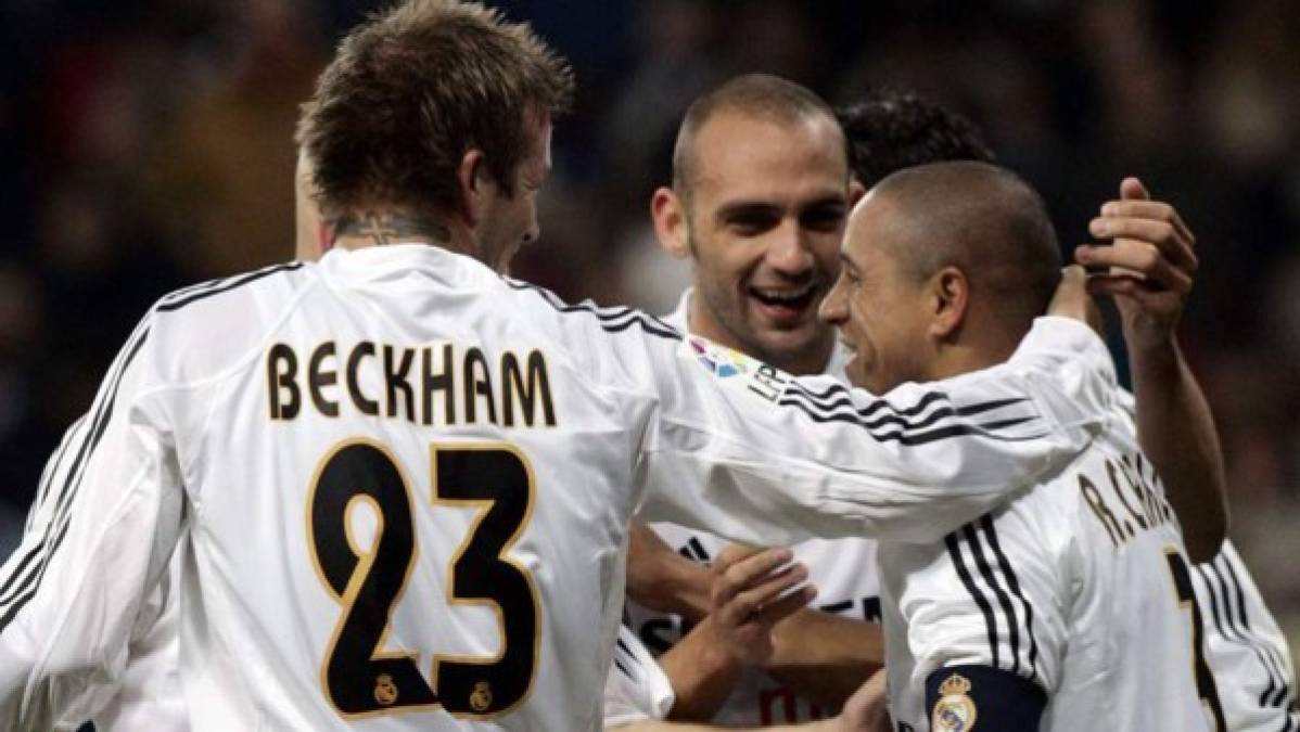 Raúl Bravo compartió vestuario con David Beckham, Luis Figo, Zinedine Zidane, Roberto Carlos y Ronaldo, estuvo en la época de galácticos del Real Madrid. Hoy su vida está en el ojo del huracán por otros escándalos.