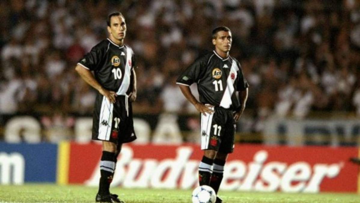 En el año 2000, existía una gran ilusión entre los aficionados del Vasco de Gama con la dupla en ataque formada por Edmundo y Romario. Para muchos, aquella iba a ser la mejor delantera de la historia del club. Sin embargo, aquel proyecto terminó en fiasco y ambos jugadores terminaron insultándose a través de los medios, tras un terrible enfado.