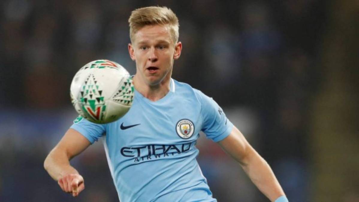 El centrocampista ucraniano Oleksandr Zinchenko tiene claro su futuro. El jugador, con contrato con el Manchester City hasta 2020, quiere ampliar su vinculación con el club citizen, según la información de The Sun. Ha sido de la confianza de Pep Guardiola esta temporada.