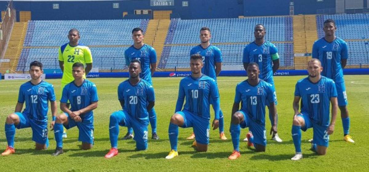 Este fue el 11 titular de Honduras que mandó a la cancha Fabián Coito.