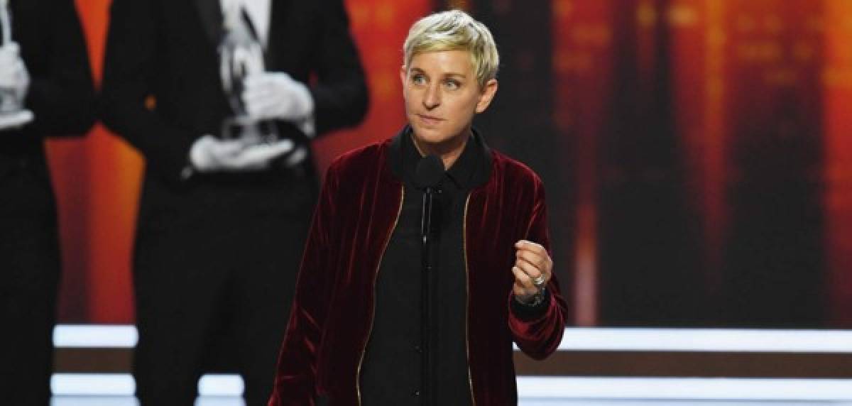 Ellen DeGeneres<br/>@TheEllenShow: 'All my love to Barcelona today' ('Todo mi amor a Barcelona hoy').