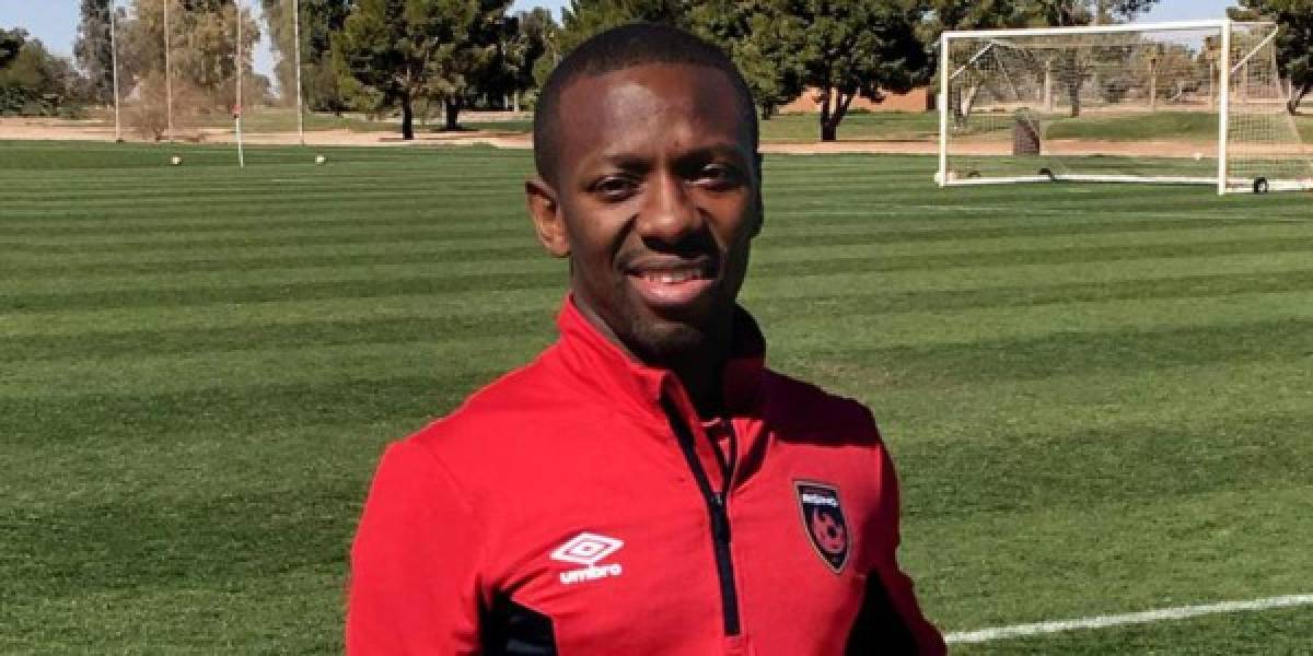 Shaun Cameron Wright-Phillips: El jugador inglés ha terminado su contrato con los New York Redbull y terminará la temporada en el Phoneix rising de la segunda liga norteamericana, la United Soccer League.