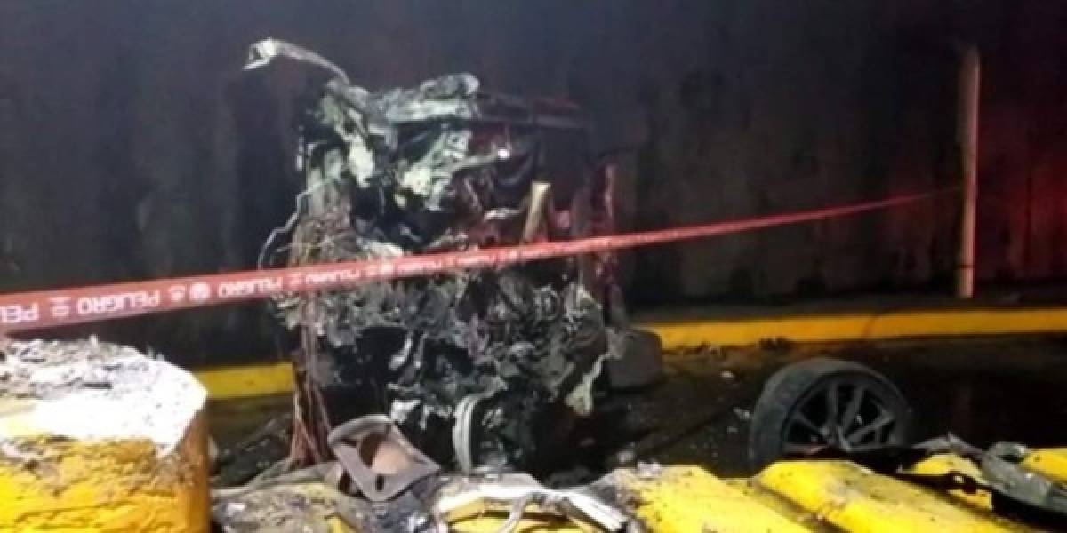 Las labores de identificación se complicaron debido a las condiciones en las que fue rescatado el cuerpo, extraído con quemaduras del interior del vehículo.