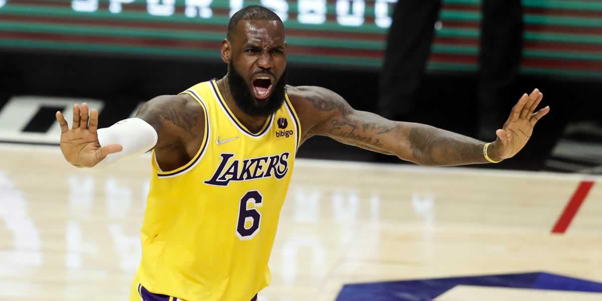 LeBron James renueva con los Lakers por dos años y 97.1 millones de dólares