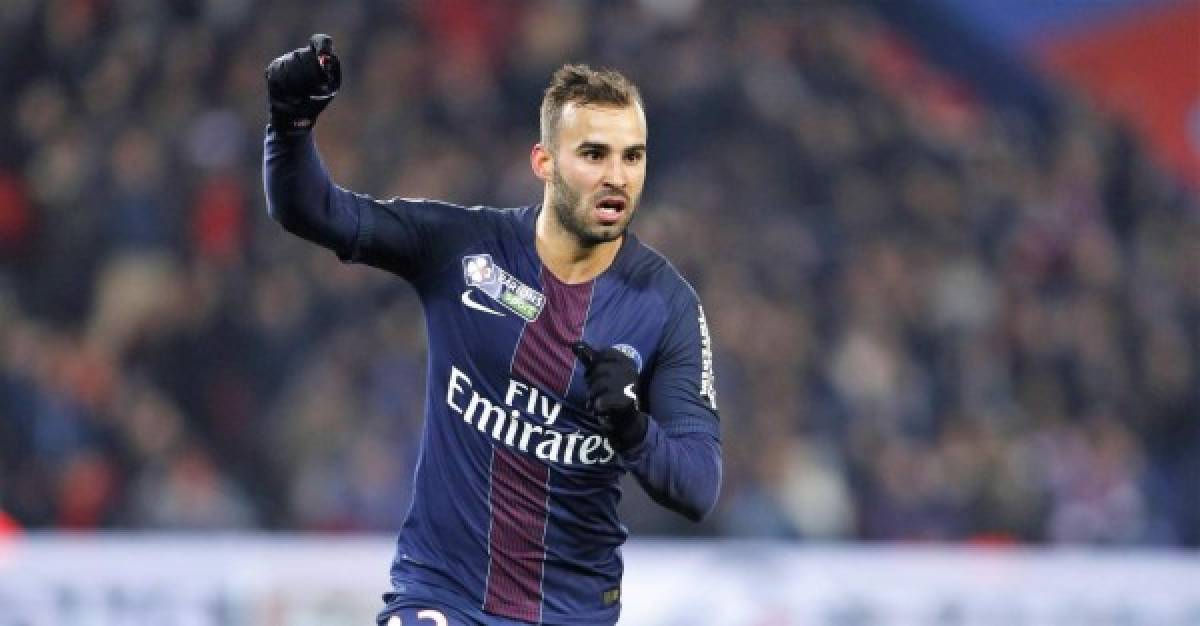 Jesé Rodríguez: El PSG busca la salida del delantero español ya que no entra en sus planes. En la última campaña jugó cedido a préstamo con el Real Betis.