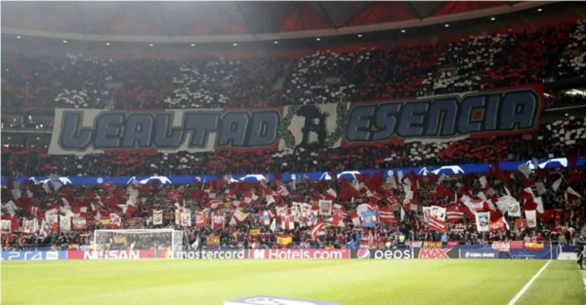 Pancarta de los aficionados del Atlético de Madrid en el Wanda Metropolitano.