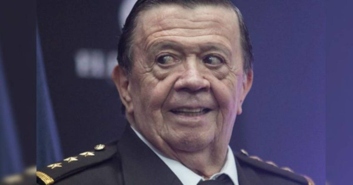 El popular actor y comediante Xavier López Rodríguez, más conocido por su personaje Chabelo quien nació en el programa 'En Familia con Chabelo' que se transmitía en Televisa, se volvió tendencia en las redes sociales.