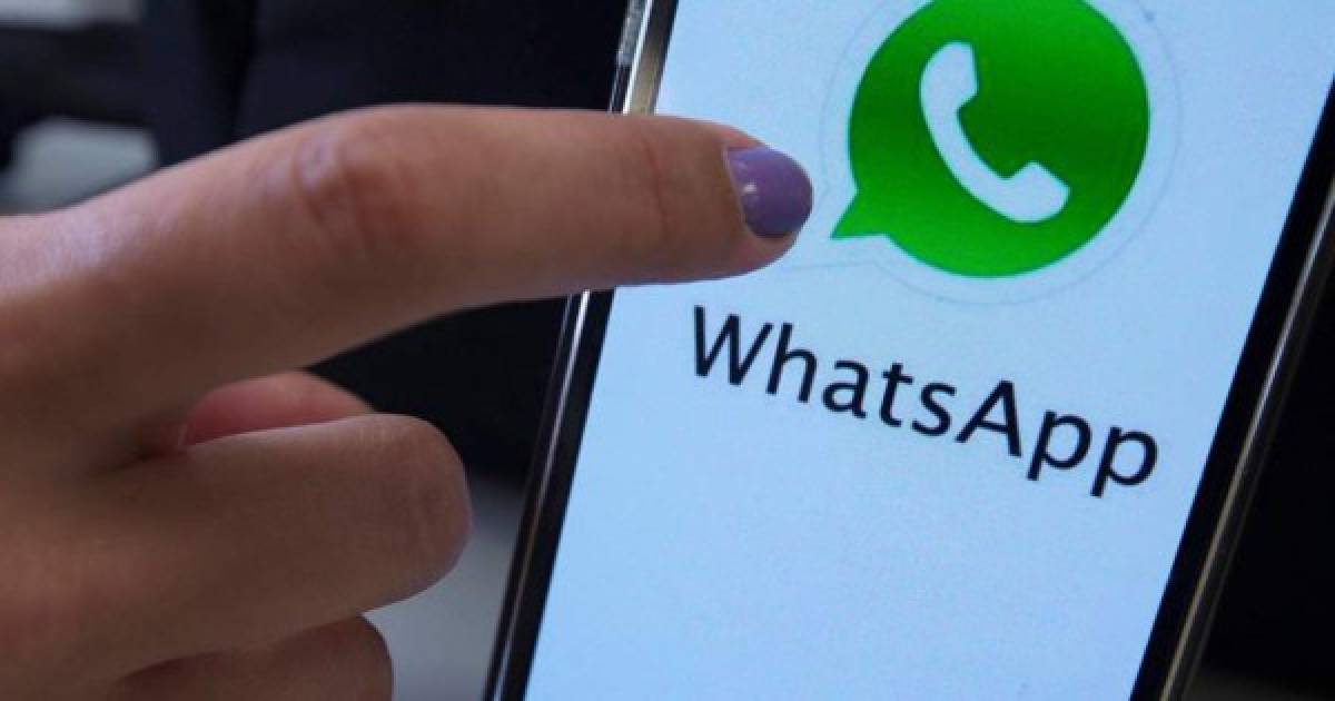 ¿Un portazo a WhatsApp?<br/><br/>Desde que los usuarios conocieron que, con sus nuevos términos y políticas de uso, WhatsApp compartirá datos con Facebook, muchos han dicho NO, por lo que las descargas de otras aplicaciones de mensajería como Signal y Telegram se han disparado.<br/><br/>Entre el 6 y el 10 de enero, Signal registró 7,5 millones de descargas en todo el mundo, tanto para Android como para iOS; mientras que Telegram reportó 5,6 millones de descargas en el mismo período, superando los 500 millones de usuarios activos.<br/>