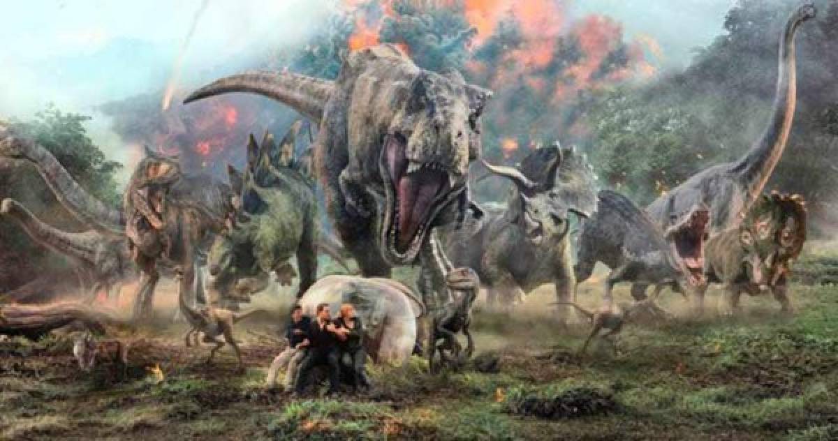 13. 'Jurassic World: El reino caído'<br/><br/>1.309,5 millones de dólares ha recaudado ya la película dirigida por Juan Antonio Bayona. No parece probable que logre superar a su predecesora, pero las cifras siguen siendo buenísimas.<br/><br/>