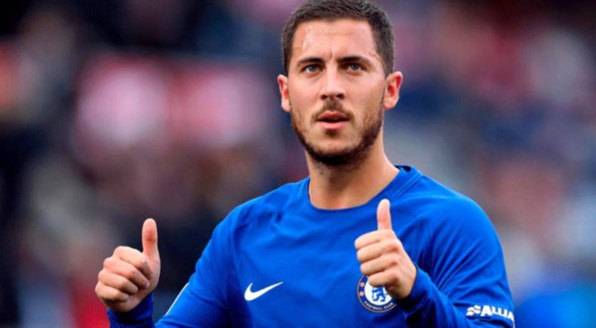 Eden Hazard: El presidente Florentino Pérez del Real Madrid ha confirmado públicamente el deseo de fichar al talentoso extremo belga del Chelsea. 'Yo tengo mucho interés en que venga al Real Madrid, ¿para qué te voy a engañar? Y yo tengo la esperanza de que, este año, Hazard pueda jugar en el Real Madrid', dijo en el programa El Transitor.<br/>