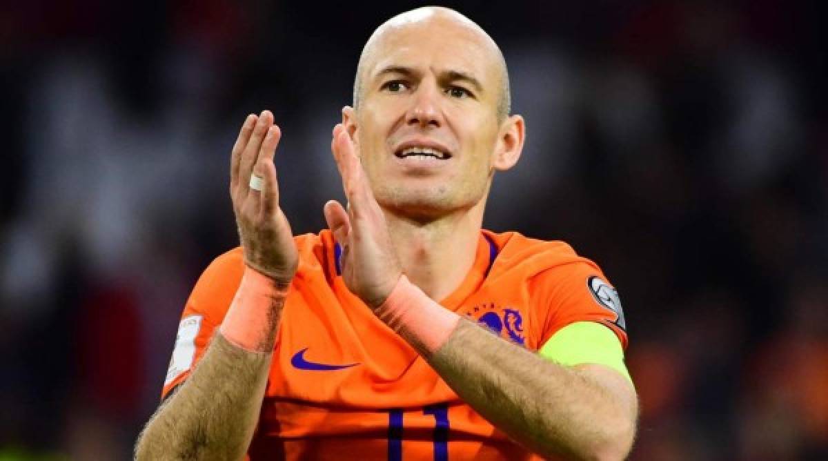 Arjen Robben (Bayern Múnich / Holanda): Uno de los mejores jugadores europeos de la última década, no volverá a su selección tras anunciar su retiro.