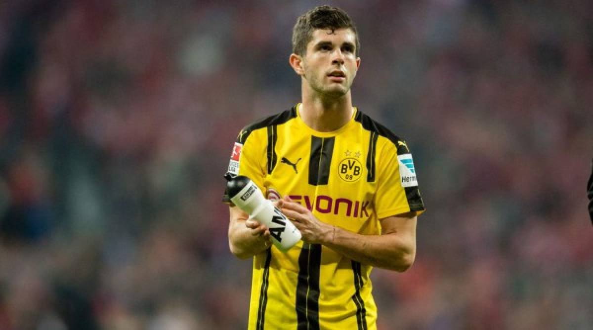 Christian Pulisic era uno de los nombres que sonaba como posible recambio de Coutinho, pero el centrocampista del Borussia Dortmund asegura que no quiere cambiar de club y no quiere saber nada del Liverpool: 'Estoy muy feliz en el Dortmund. Para ser claro, no estoy pensando en cambiar de equipo'.