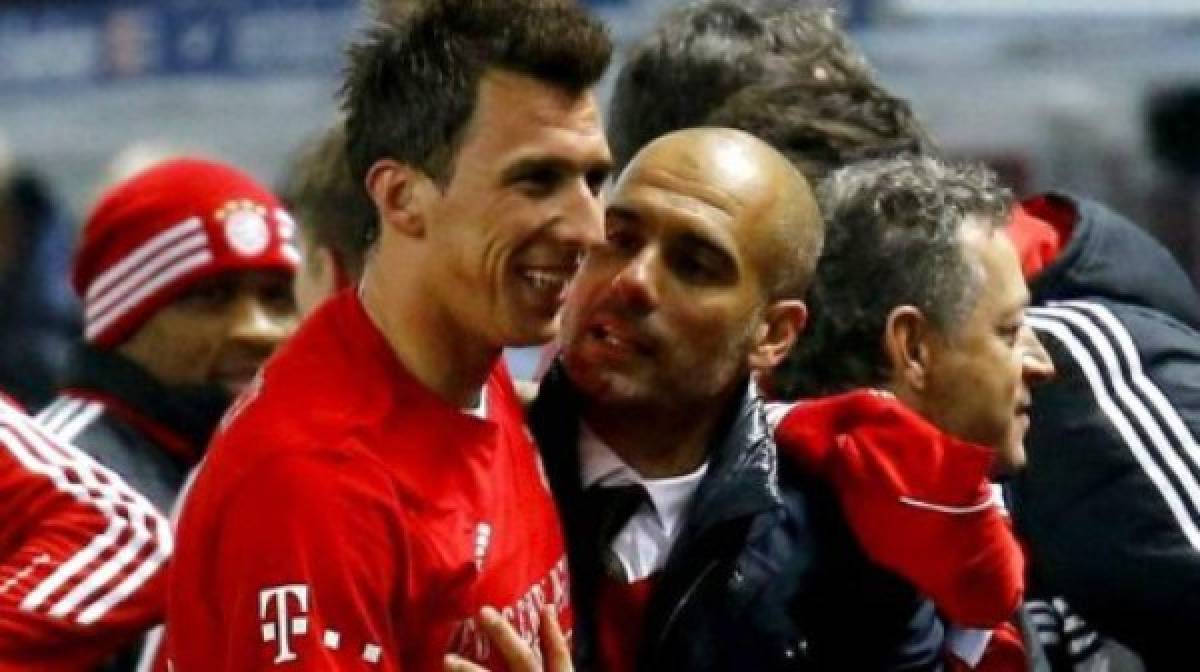 Pep Guardiola sacó a Mandzukic cuando llegó al Bayern. 'No me trató con respeto', dijo el delantero.