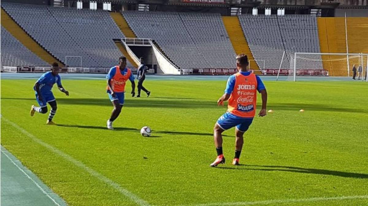 La Selección de Honduras quedó lista para el partido amistoso de este jueves contra Emiratos Árabes Unidos. El juego es a las 10.00 am, hora catracha.