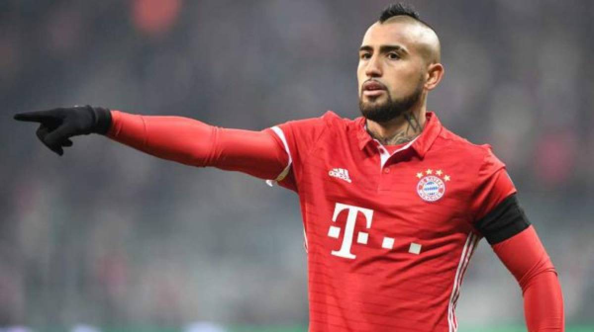 Arturo Vidal: El AC Milan iniciará, casi con total seguridad, un gran proyecto este próximo verano. Por ello, el conjunto italiano intentará traer a una gran estrella y según informaciones de Sky Sports el club se ha marcado como objetivo contratar al chileno.