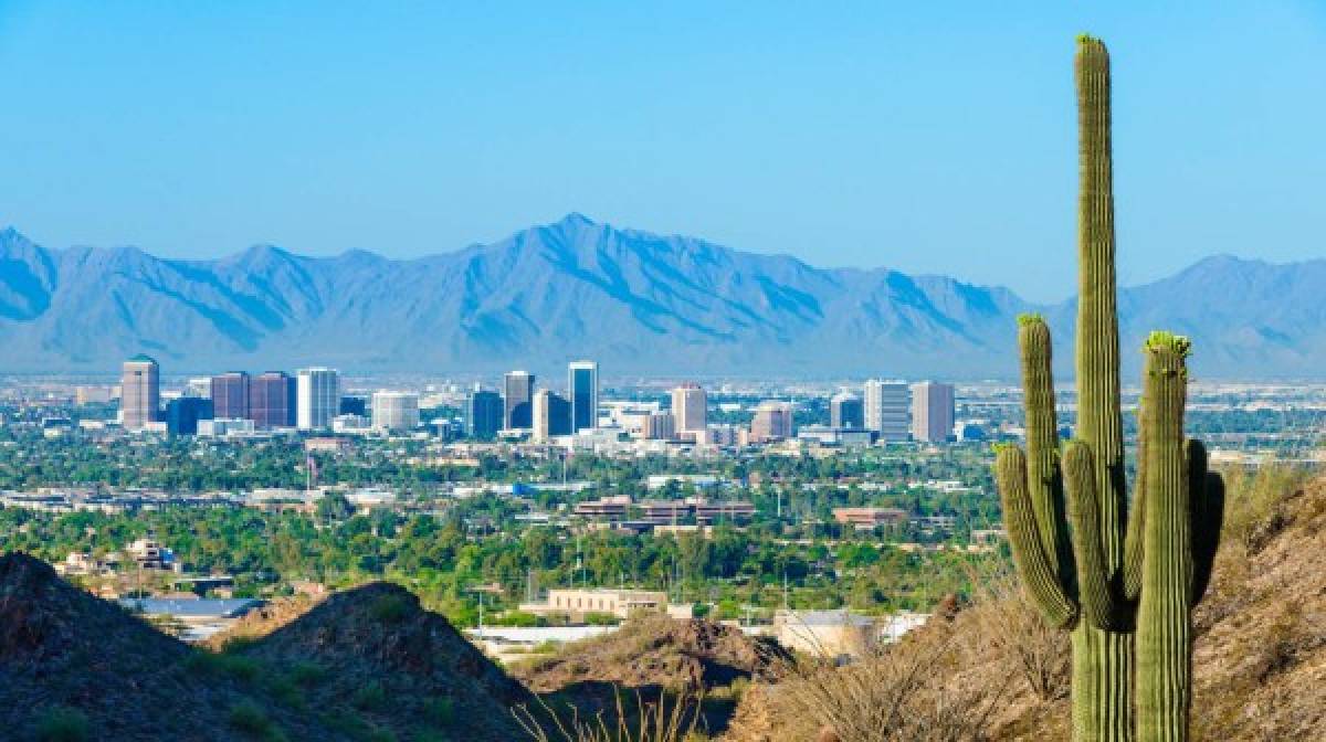 PHOENIX, ARIZONA, EUA. <br/>En verano, esta urbe del suroeste de los Estados Unidos, alcanza temperaturas de 50° C.