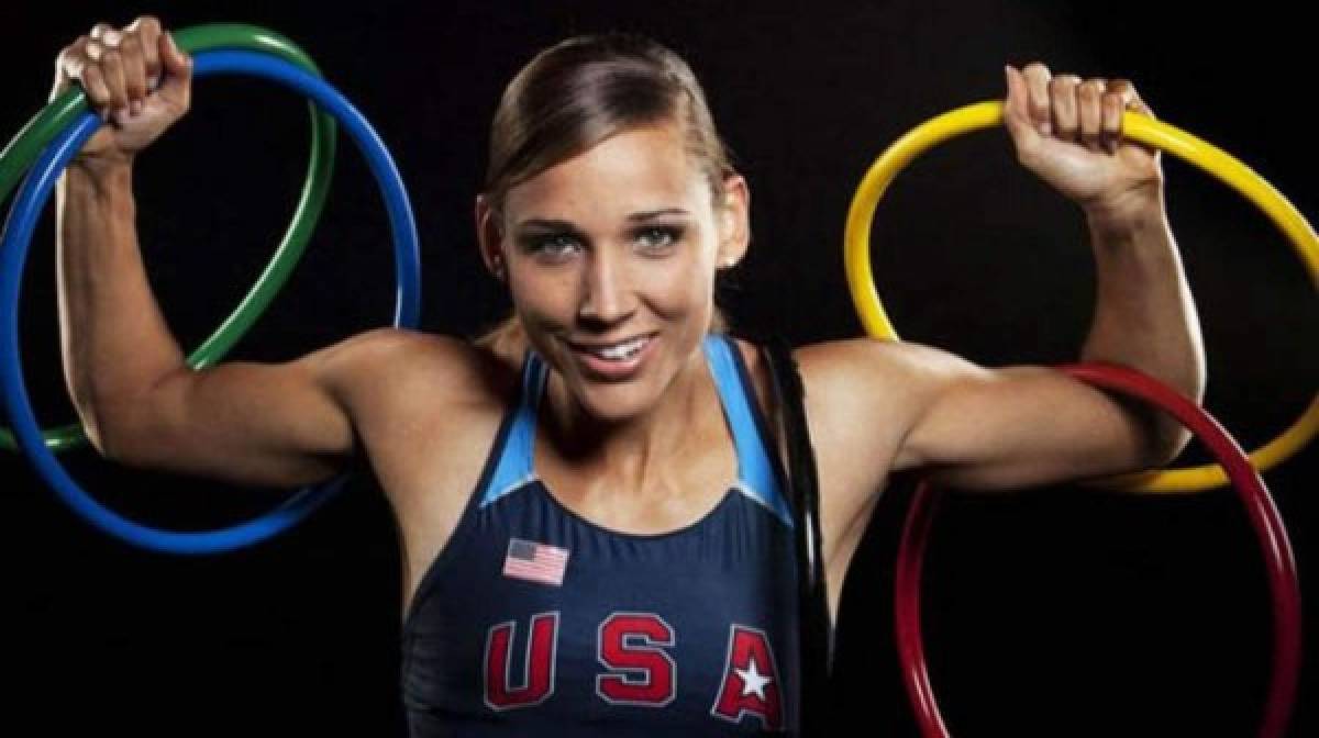 Lolo Jones, que se está entrenando para competir en los Juegos Olímpicos de Tokio 2020, ya participó en los Pekín 2008, Londres 2012 y los Juegos Olímpicos de Invierno de Sochi 2014.