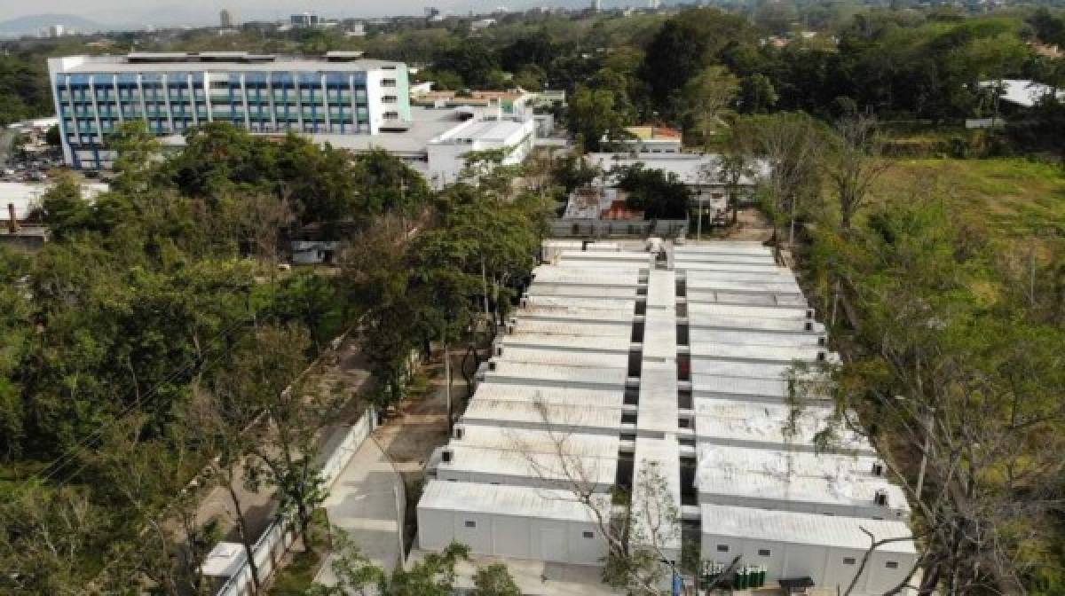 Entre marzo y abril del 2020, el Estado de Honduras, a través de INVEST-H compró siete hospitales móviles a la firma Elmed Medical Systems para contrarrestar los efectos de la pandemia COVID-19.