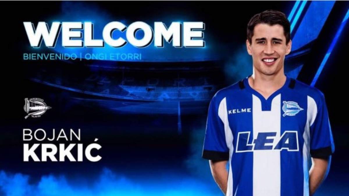 Bojan Krkic jugará esta temporada cedido por el Stoke City en el Deportivo Alavés. El ex delantero del Barcelona vuelve de este modo a la Liga Española.