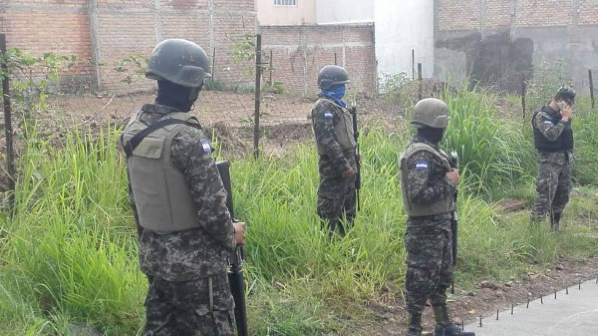 Elementos de la Policía Militar apoyan las acciones del Ministerio Público.