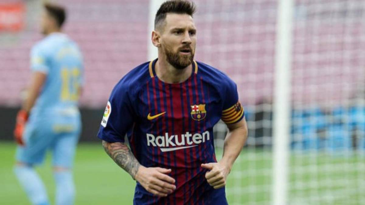 Messi está de acuerdo con esta propuesta de dos años, pero se quiere guardar la opción de marcharse de forma libre a final de cada temporada si así lo siente, tal y como está estipulado en su actual contrato.