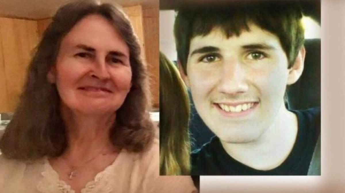 Peggy Warden, de 56 años, murió en el templo después de usar su cuerpo como escudo para su nieto de 18 años, Zachary Poston (d), que sobrevivió al tiroteo a pesar de recibir seis balazos.<br/>