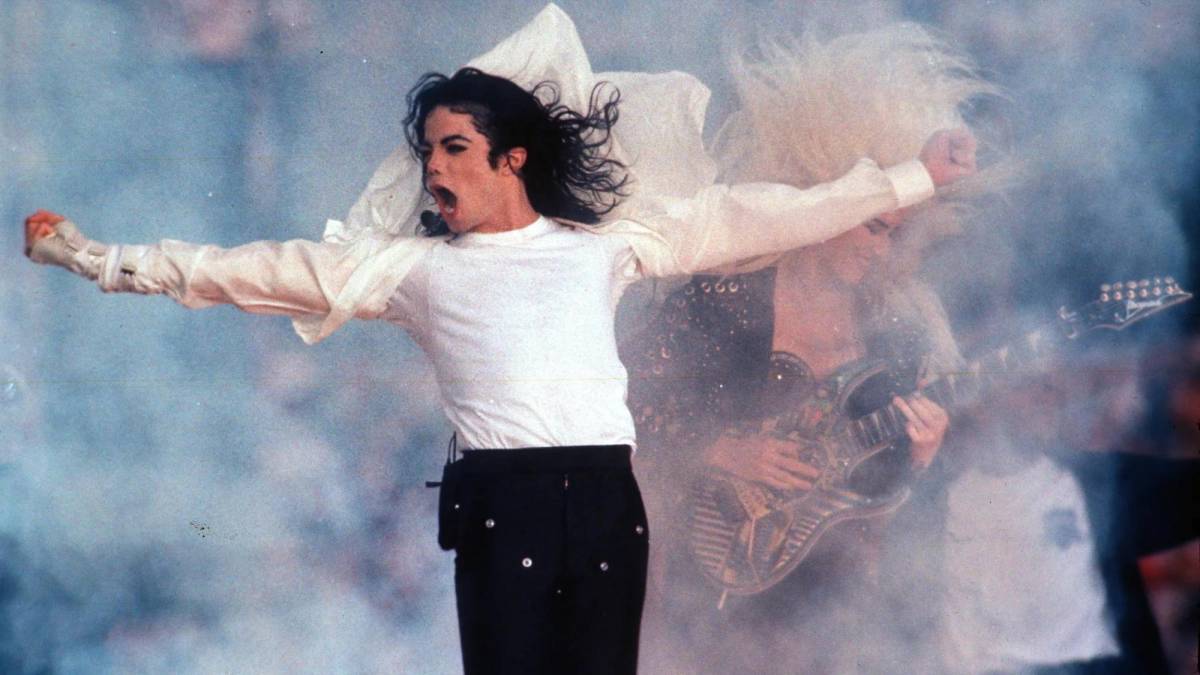 Productor de la película de Michael Jackson niega que se limpie la imagen del ídolo