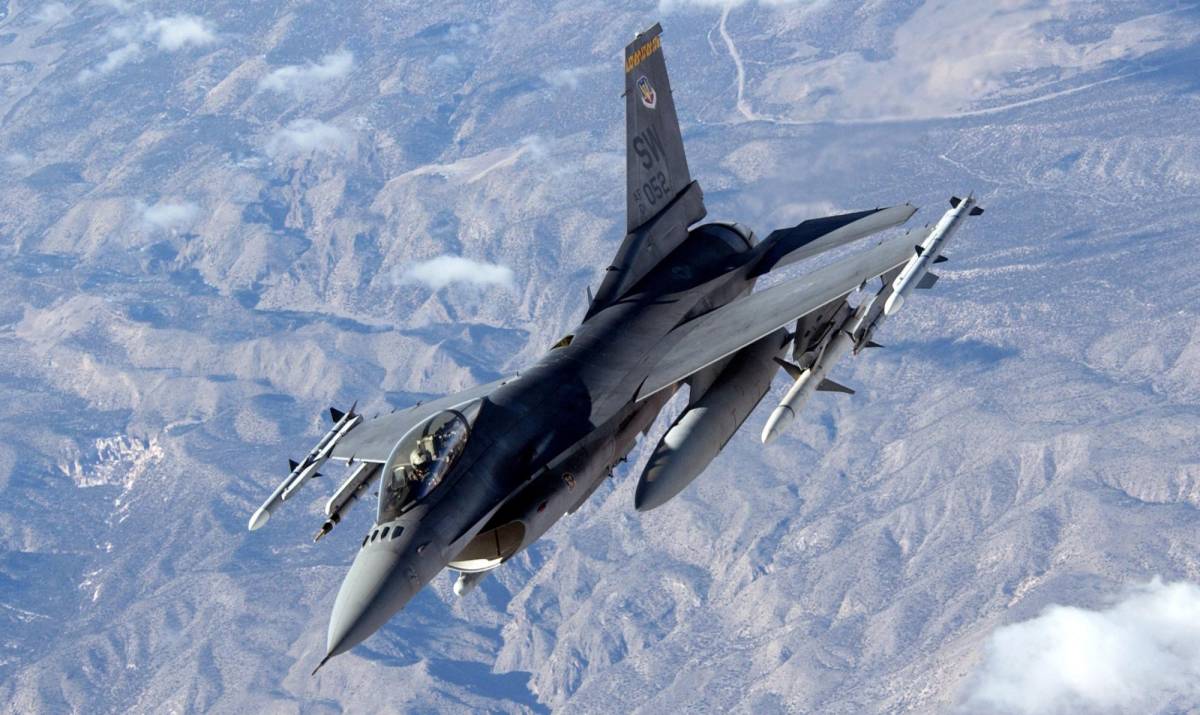Soldados de los F-16 vieron desplomarse al piloto del avión estrellado cerca de Washington