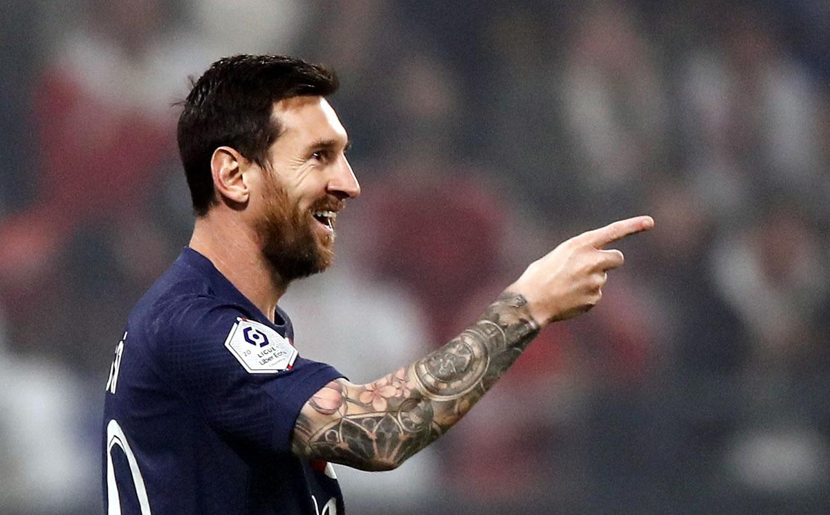 Lionel Messi festejando su gol contra el Lyon.