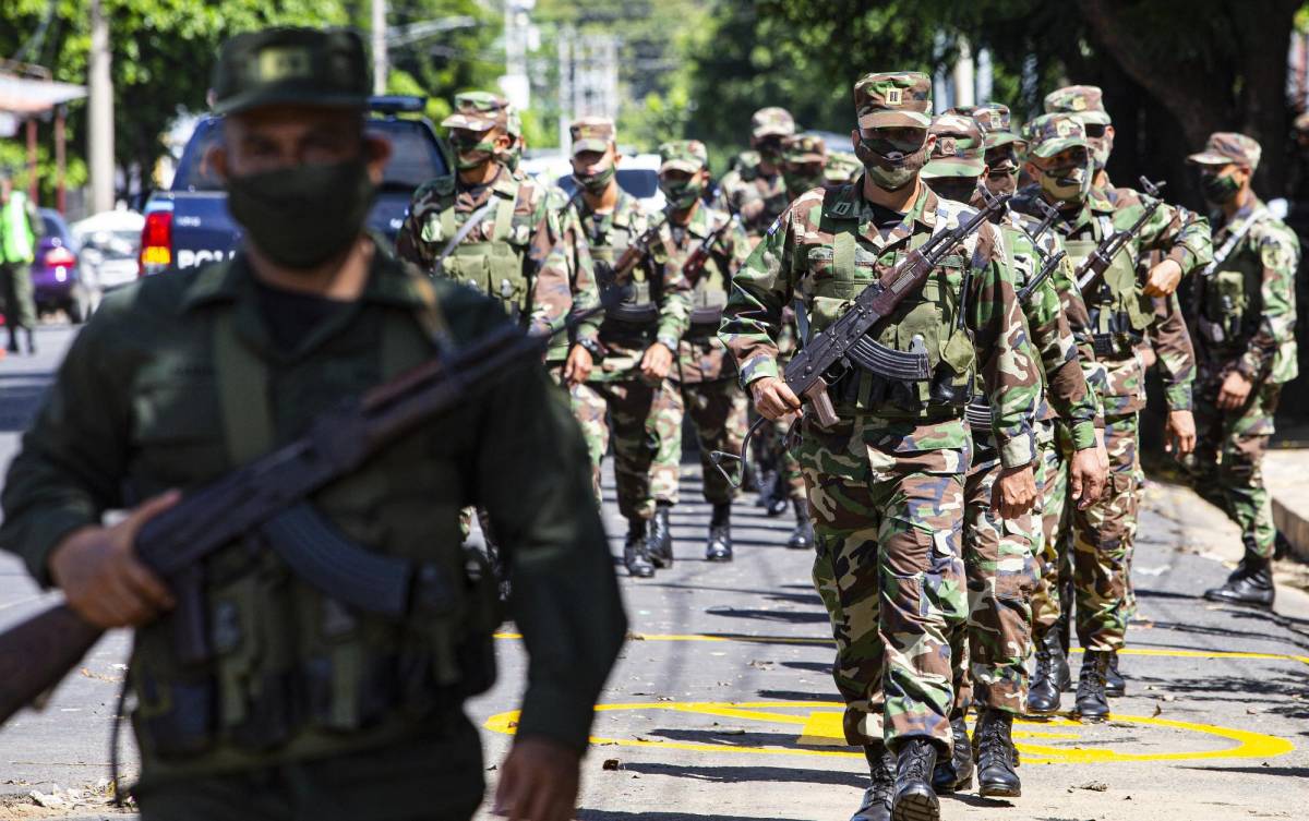 Nicaragua despliega más de 30,000 militares para las elecciones