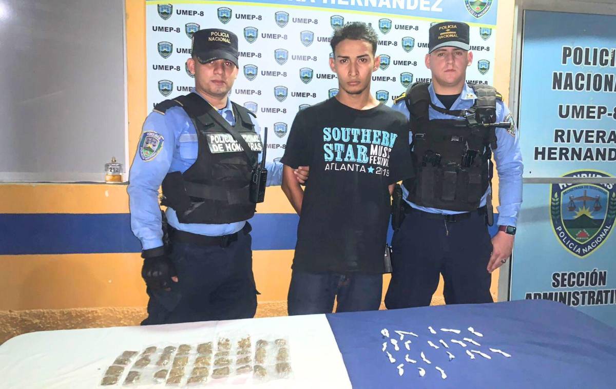 Lo arrestan con supuesta marihuana y cocaína en Rivera Hernández