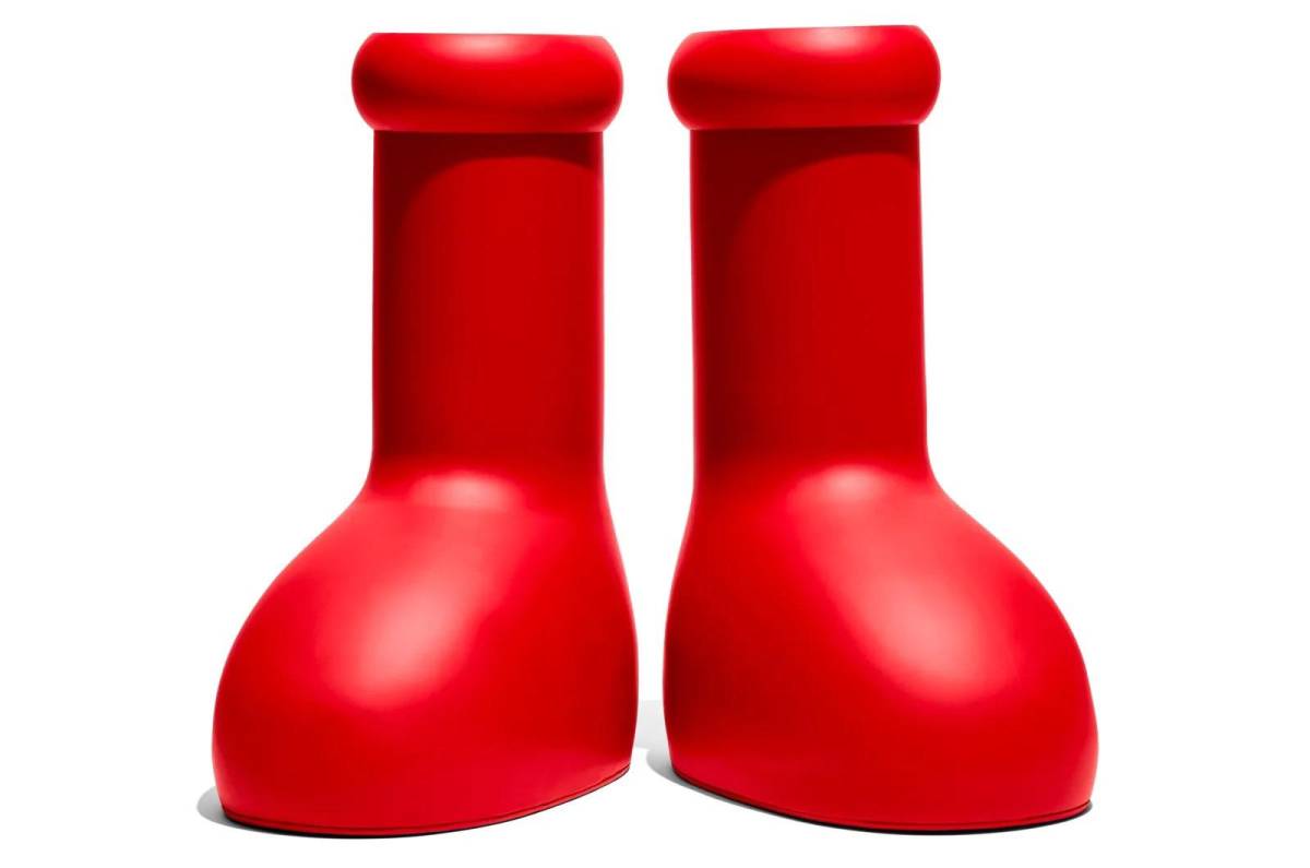 Las ‘big red boots’, de calzado de Mario Bros.