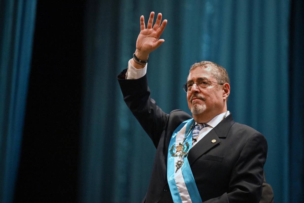 Corte Suprema rechaza quitar inmunidad al presidente de Guatemala
