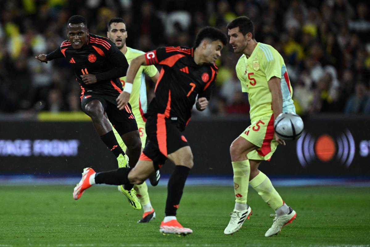 Luis Díaz hizo una enorme jugada para mandar la asistencia del tanto del trunfo de Colombia ante España.