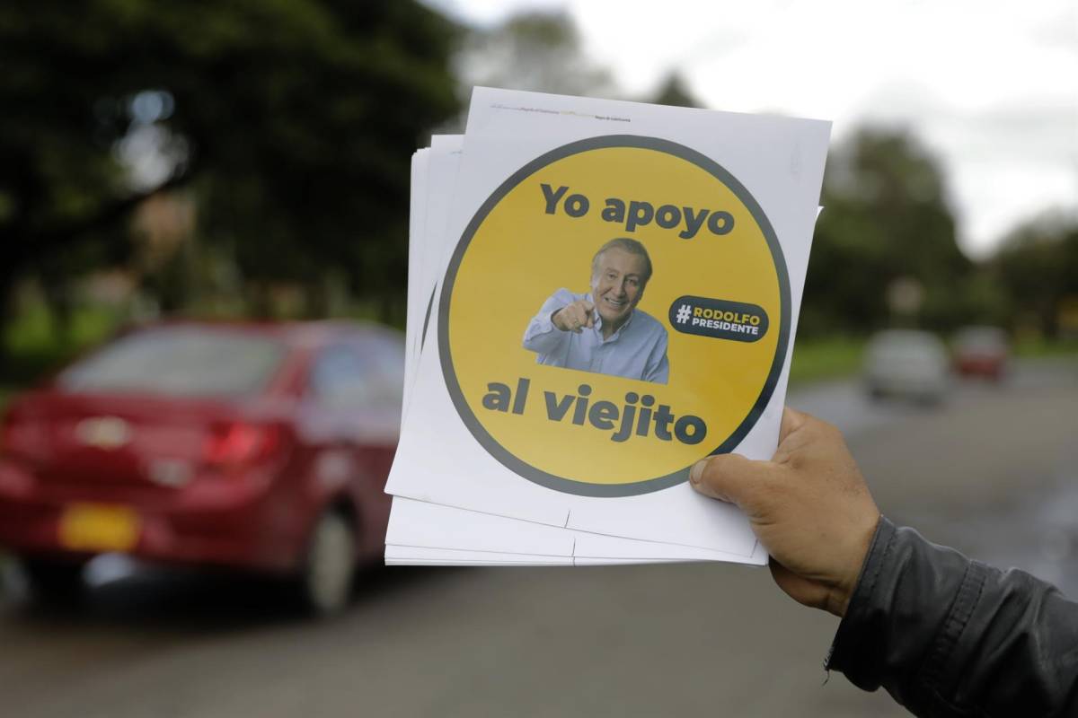 Una Colombia expectante se juega su futuro en las presidenciales más reñidas