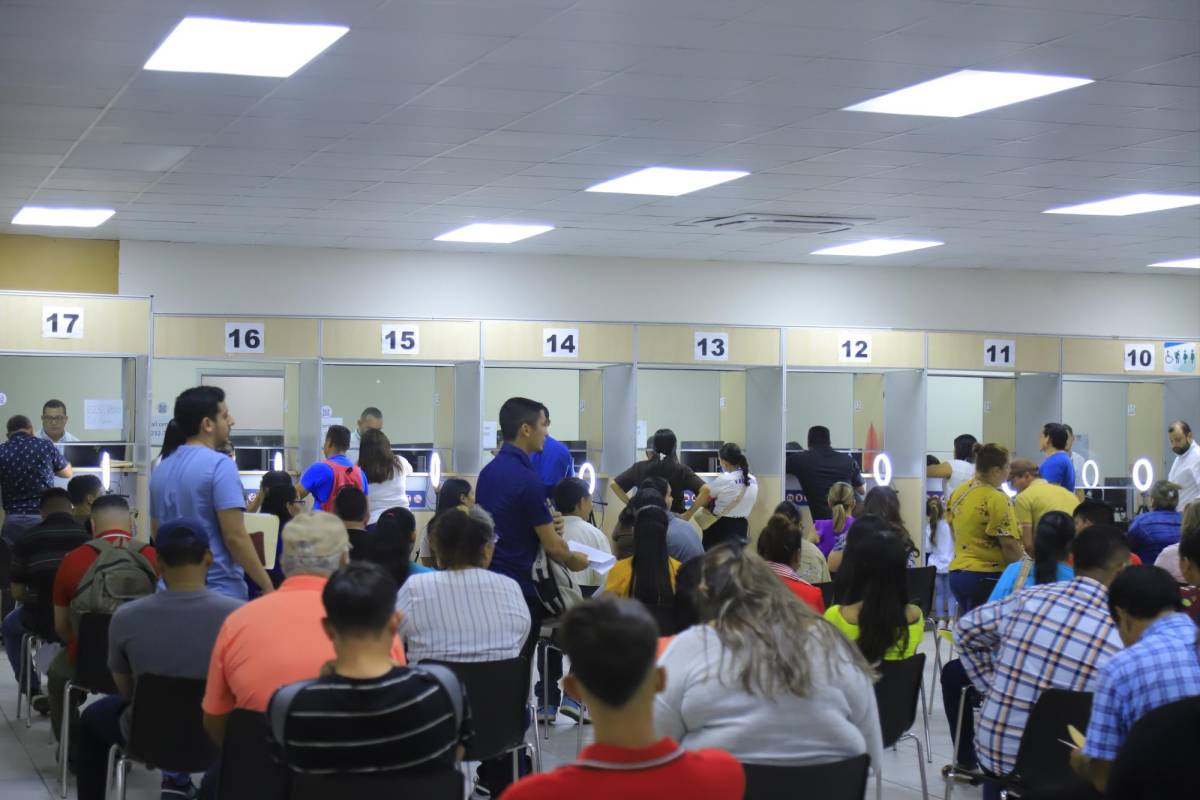 Más de 152,000 pasaportes emitió el INM de San Pedro Sula en 2023