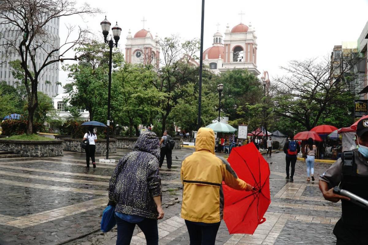 Frente frío débil dejará temperaturas un poco frescas en Honduras