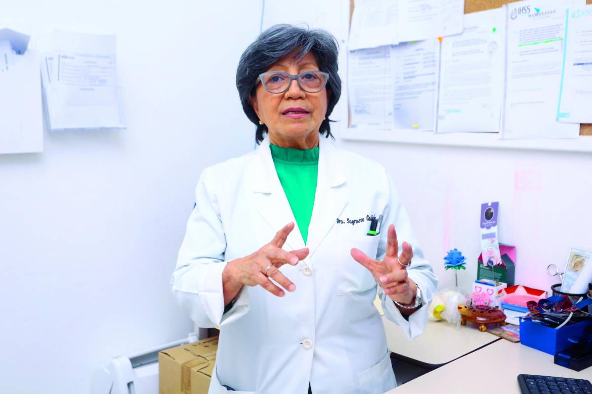 El 56% de médicos en Honduras son mujeres y ocupan cargos altos