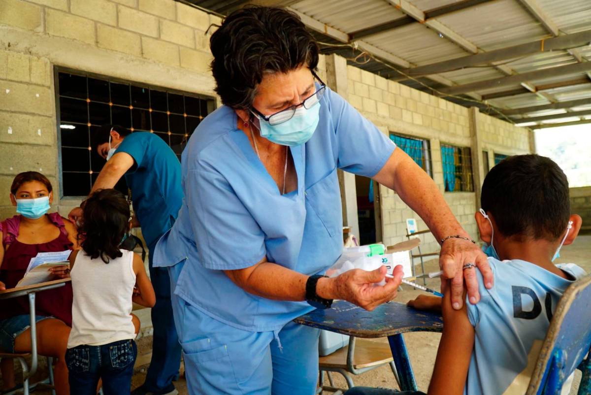 Jornada de vacunación continúa hoy en San Pedro Sula