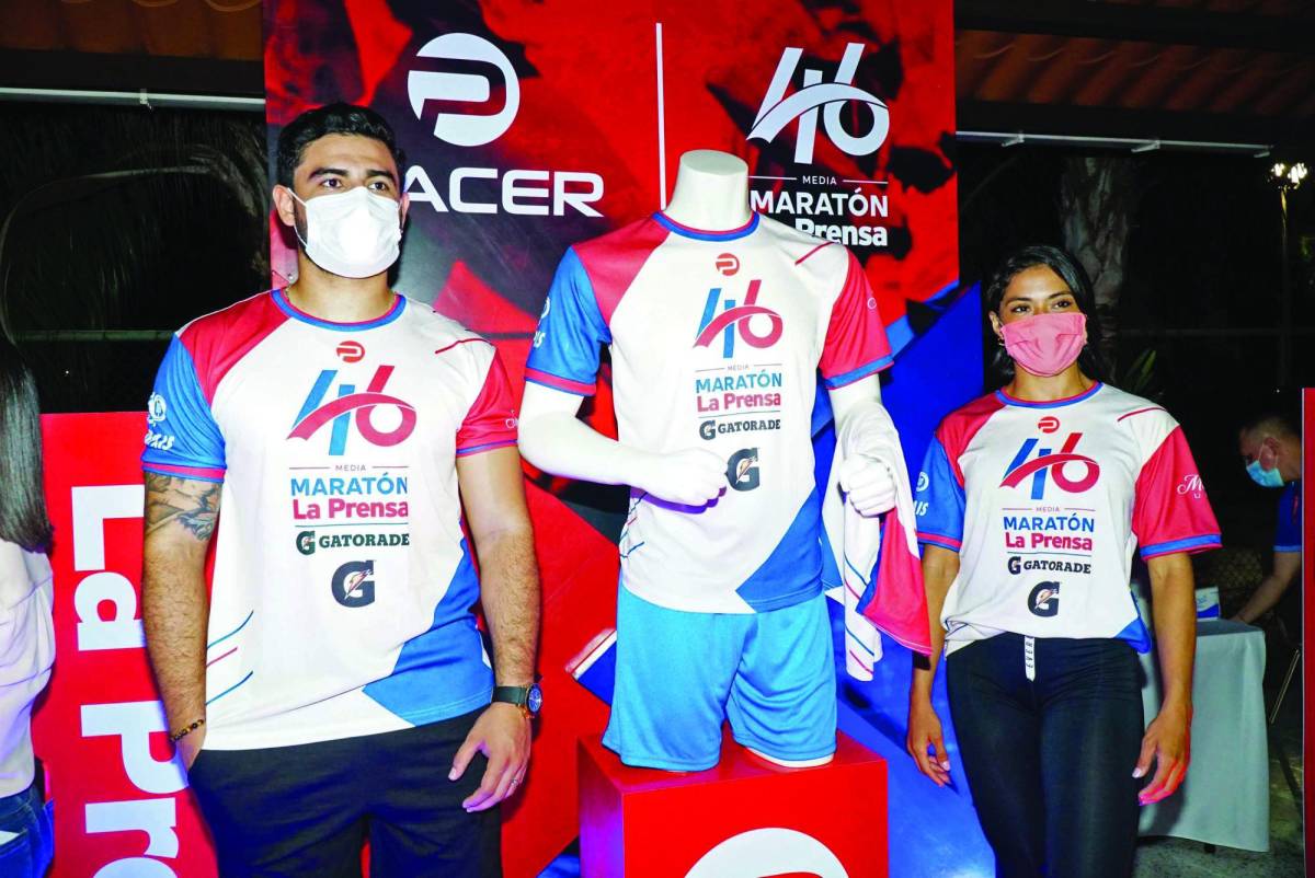 Así luce la camisa oficial de la 46 edición de la Maratón de Diario LA PRENSA.