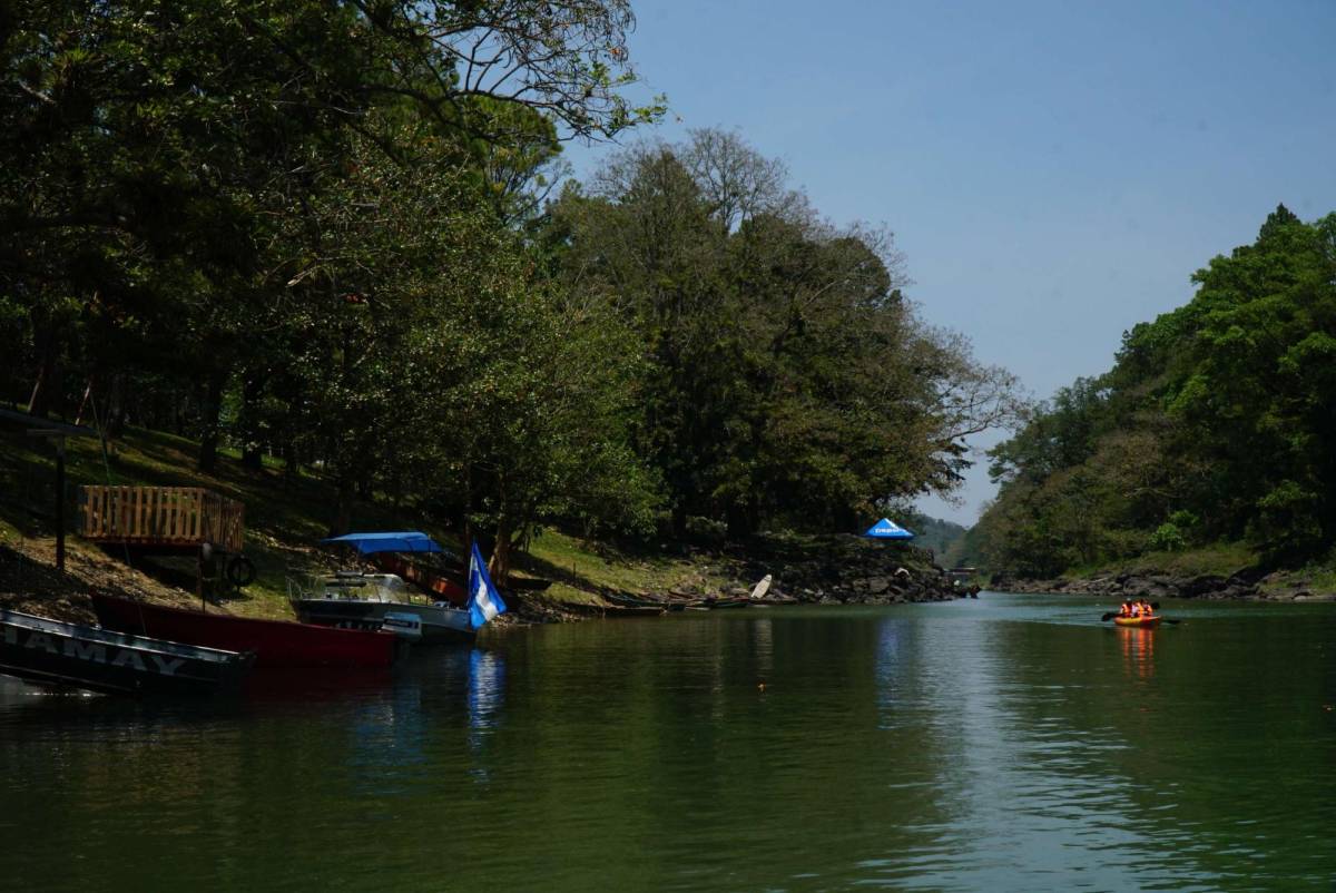 Xiomara Castro ordena suspender licencias a empresas de acuicultura