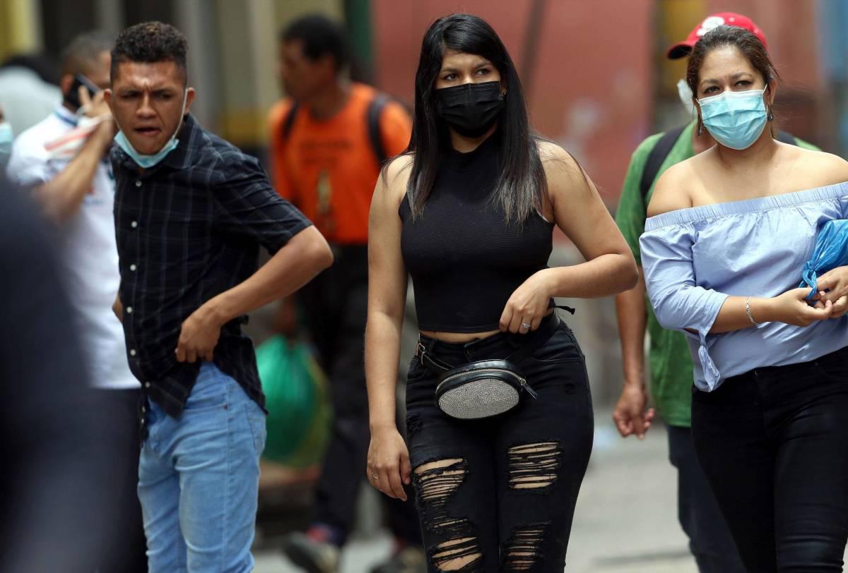 Honduras pide retomar uso de mascarilla por variante de covid-19