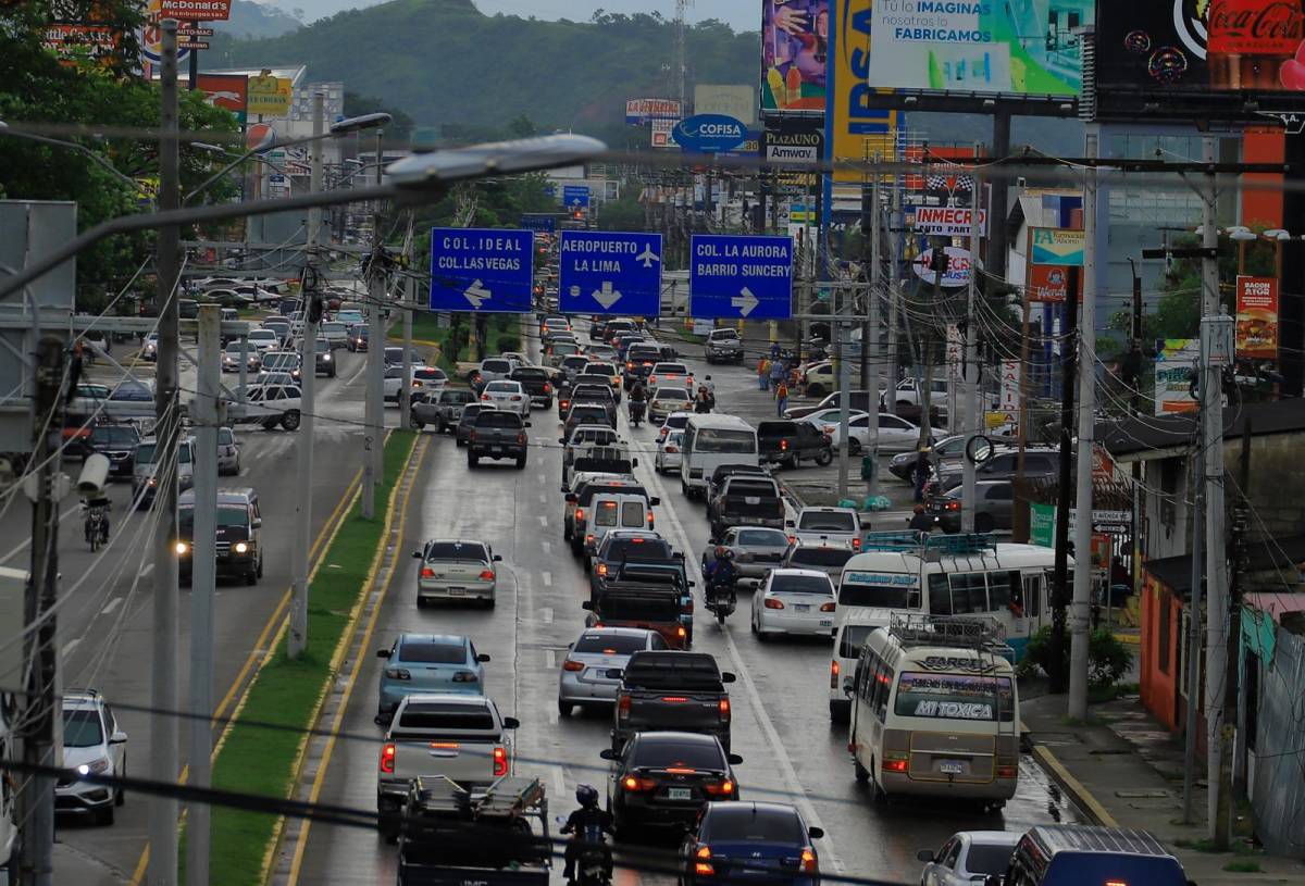 Hondureños deben L4,000 millones de matrícula vehicular al IP
