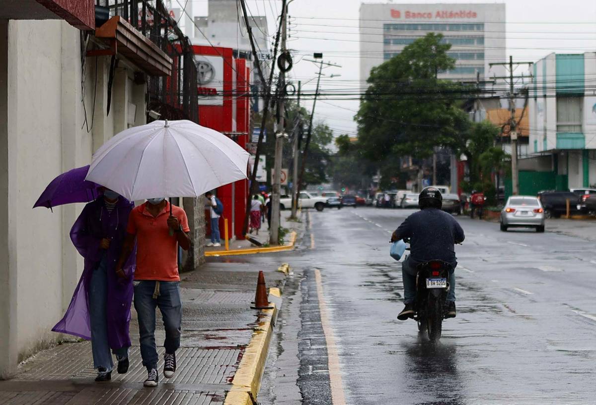 Vaguada dejará lluvias débiles el fin de semana en Honduras