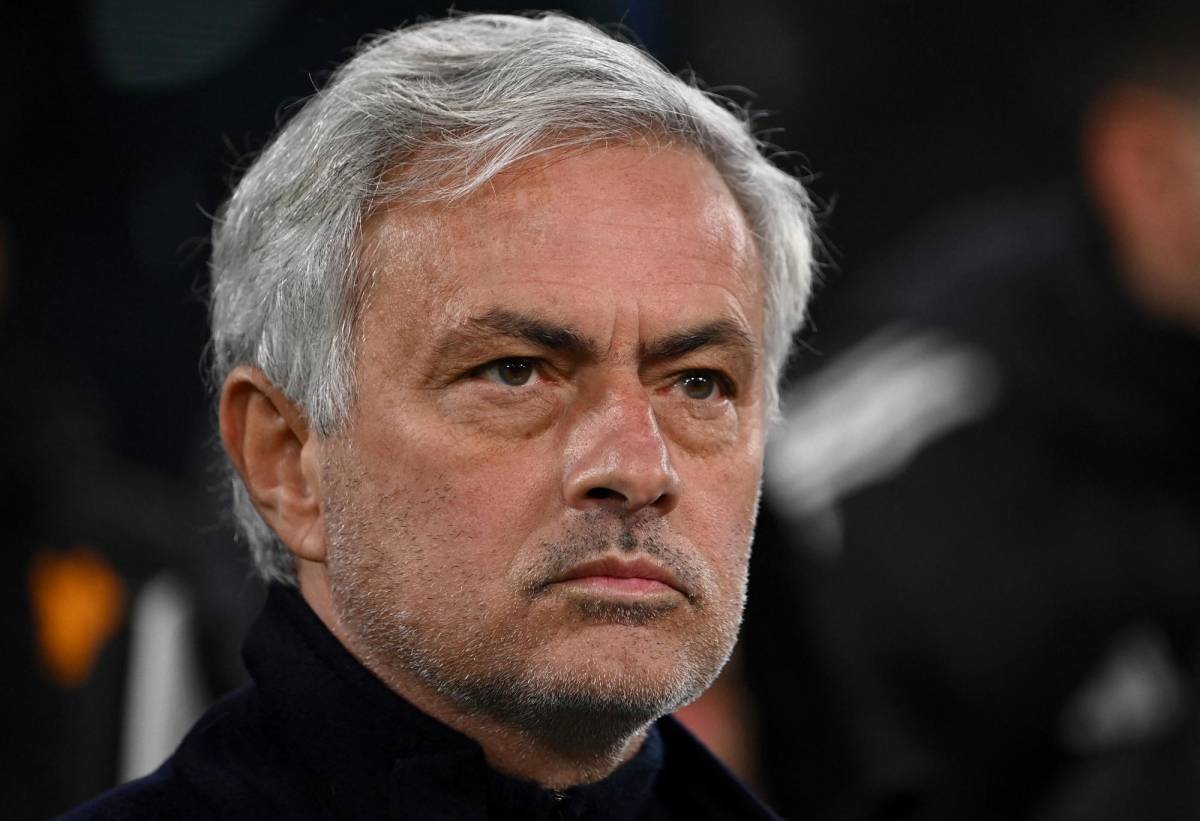Oficial: Roma despide a Mourinho y confirma al DT que lo reemplazará
