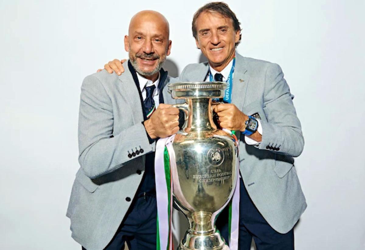 En la Eurocopa disputada en 2021, Vialli ejerció de ayudante de su gran amigo Roberto Mancini, llevando a la selección italiana al título en Wembley.