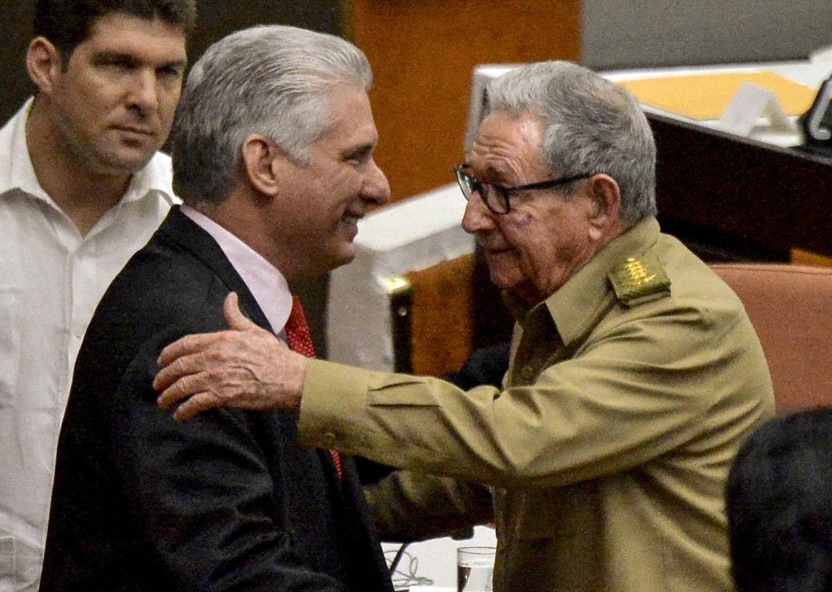 Díaz-Canel es reelegido como presidente de Cuba hasta 2028