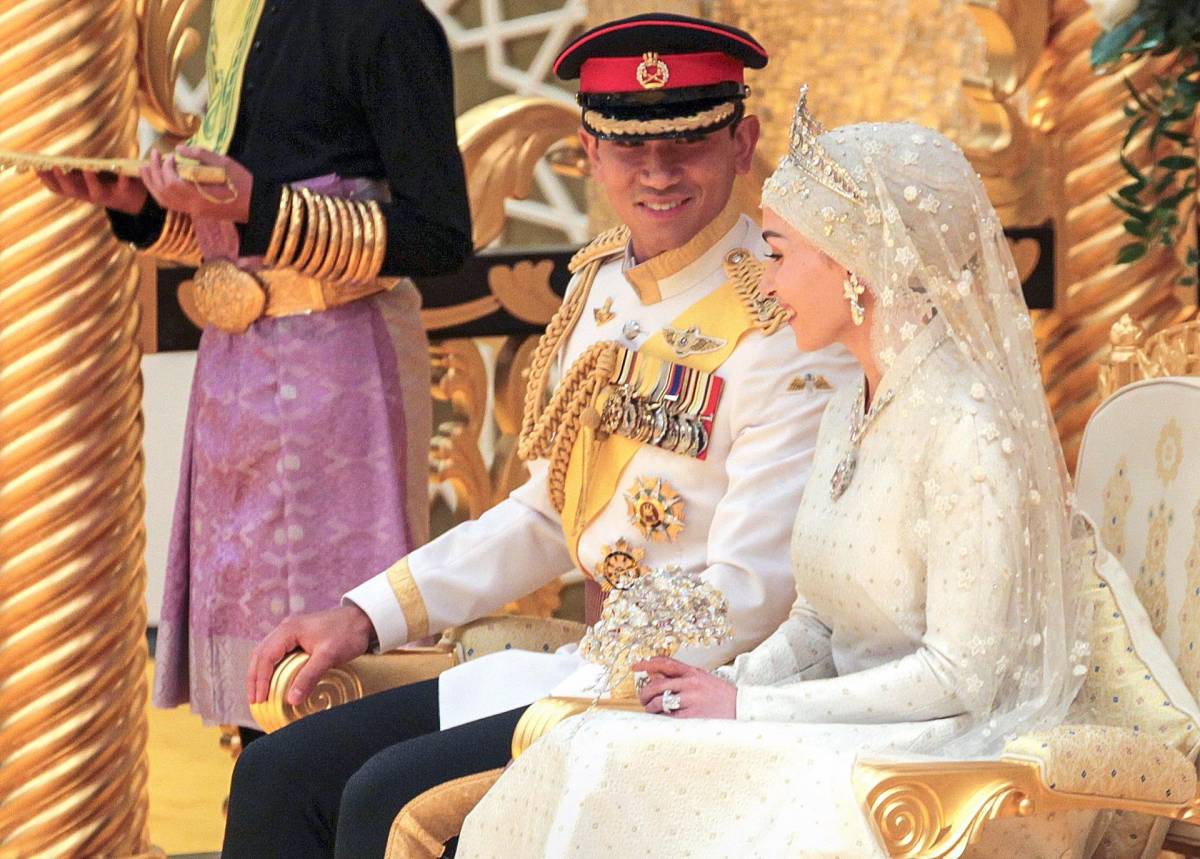 La boda del “Príncipe de Instagram” culmina con un ritual
