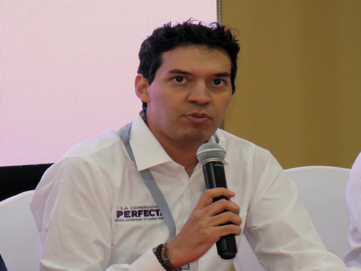 Hugo Flores, Gerente Nacional de Mercadeo.