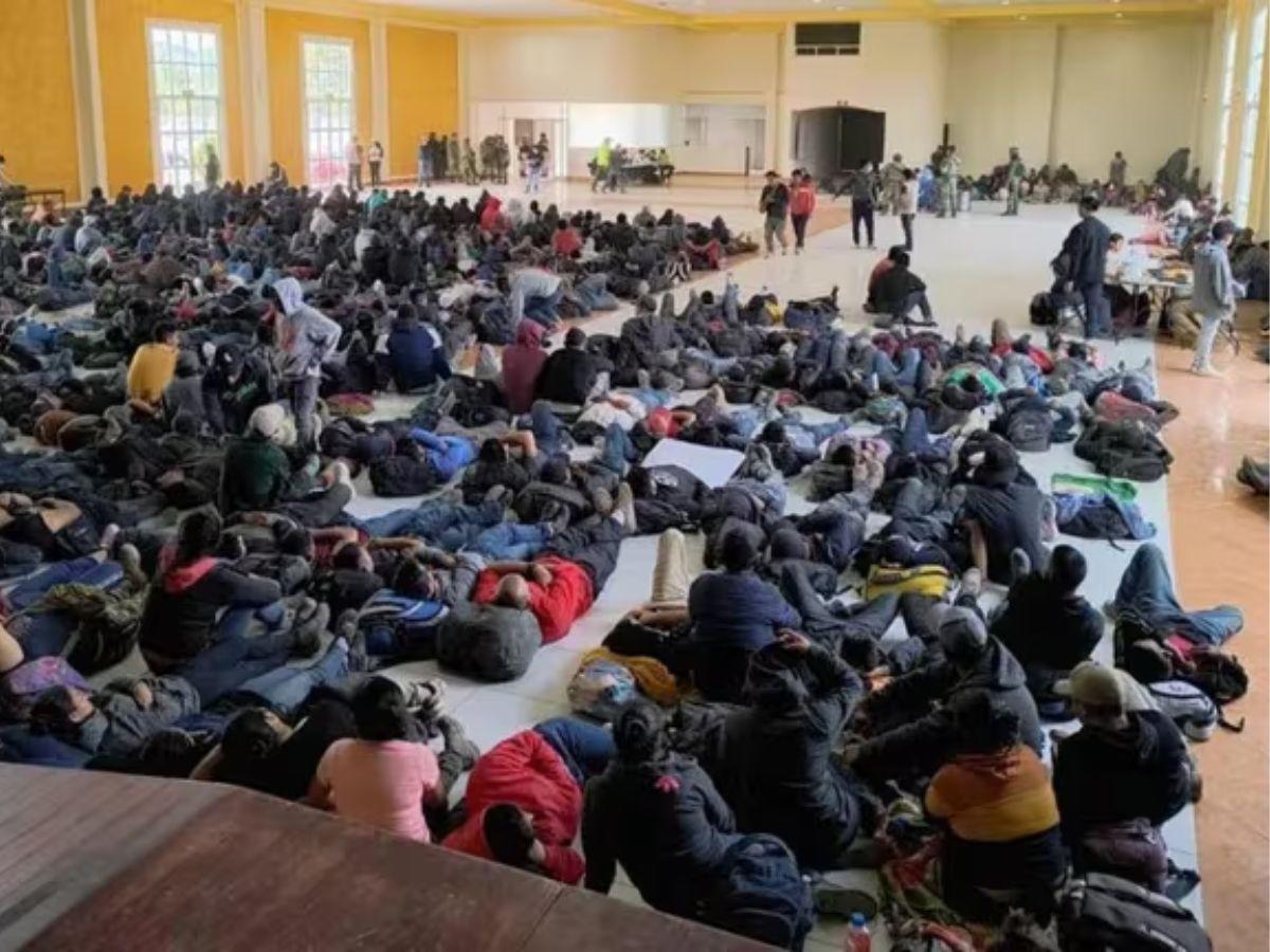 Rescatan a 726 migrantes en México, 26 son hondureños